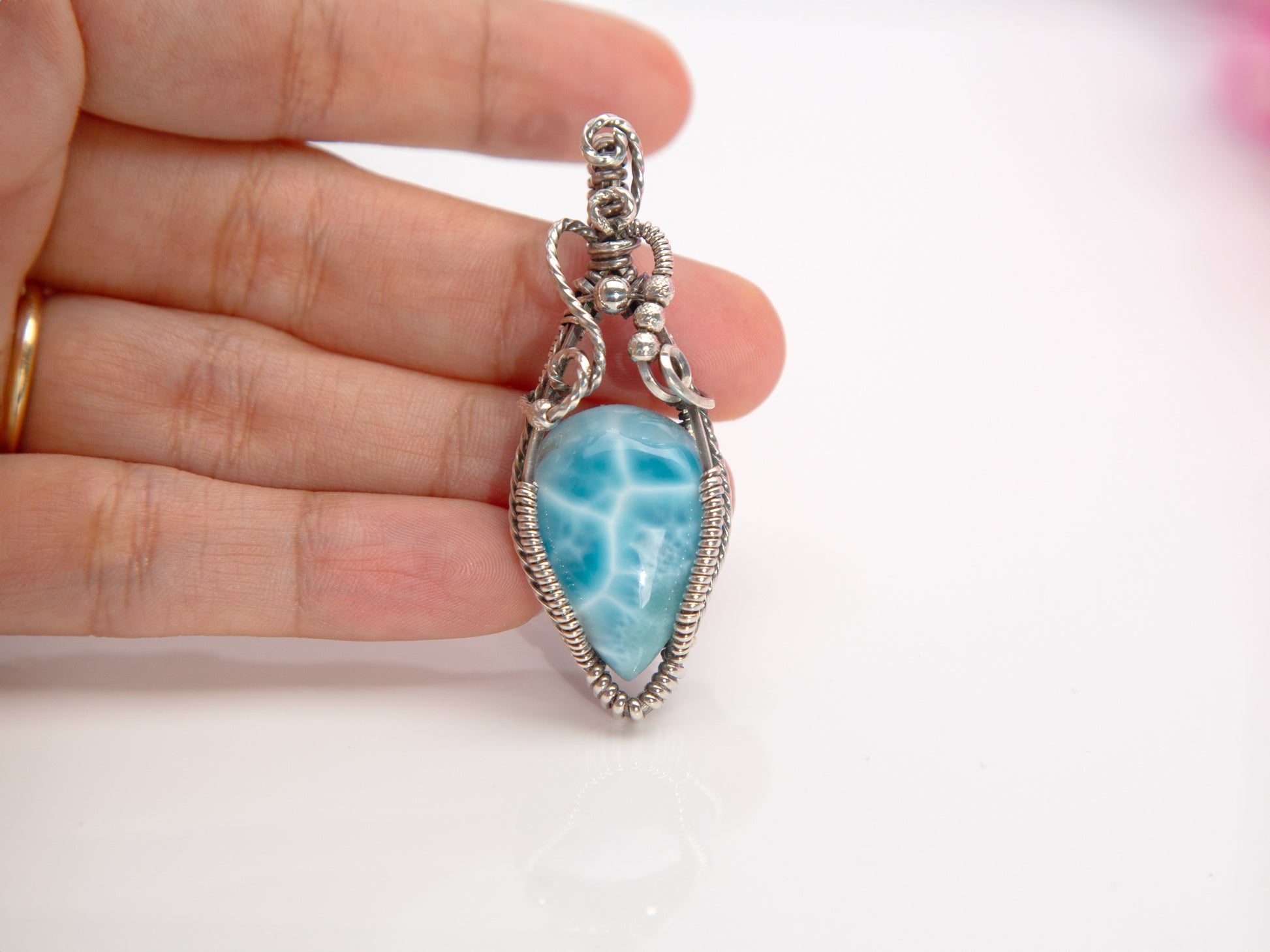 Deep Blue Turtleback Larimar Pendant Neklace, AAAA Larimar Stone Pendant, High quality Larimar Jewelry, Gift for her, Blue gemstone pendant