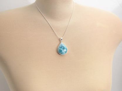 Larimar Pendant, Maruja