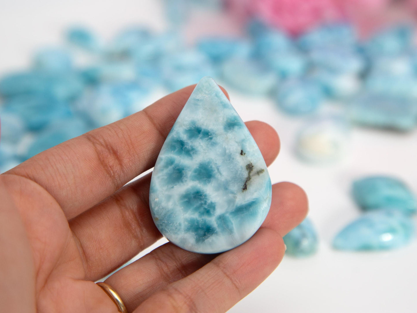 Larimar Stone, Anita