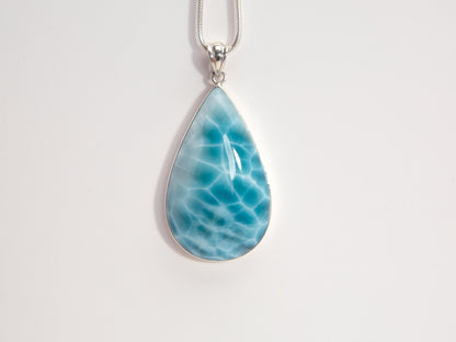 Larimar Pendant, Lima